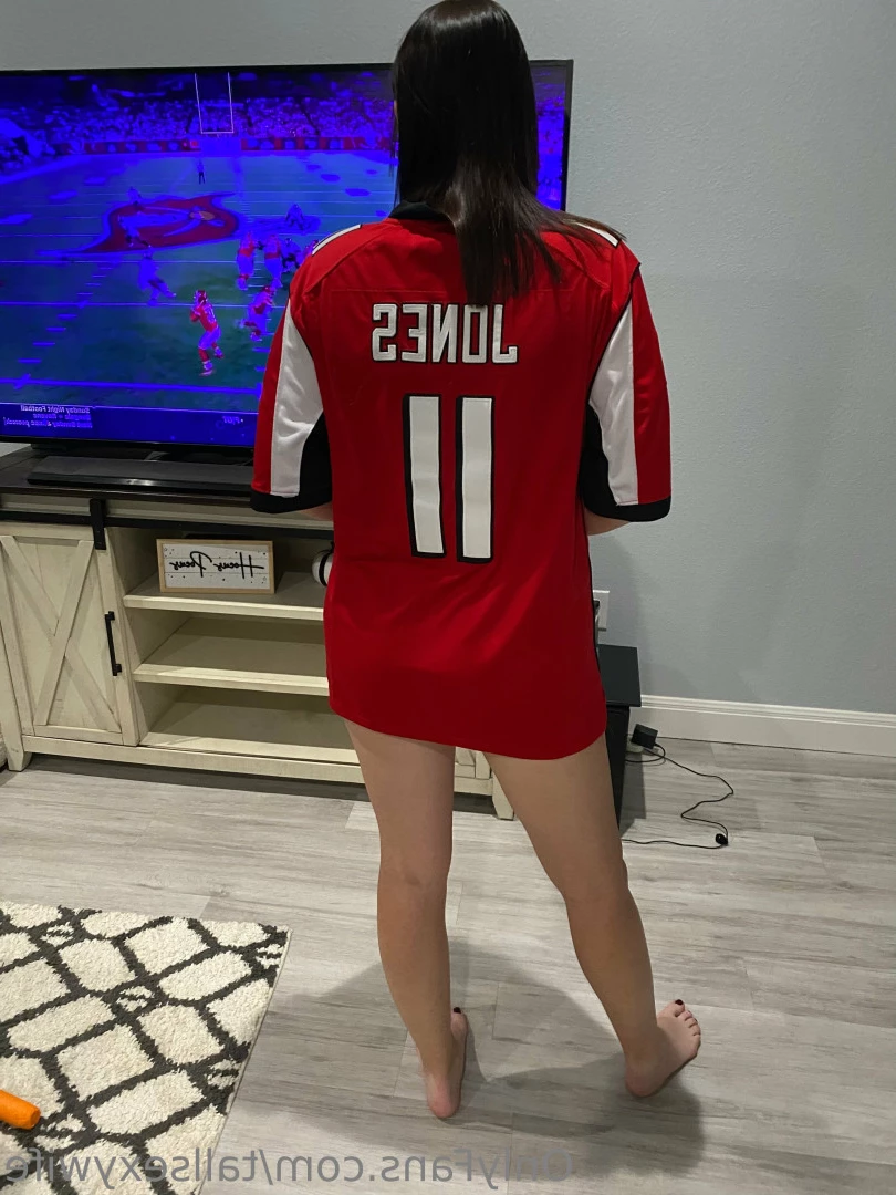 Sexy wife🖤 [ tallsexywife ] Onlyfans leaked photo 8156634 on Hotleaks.tv