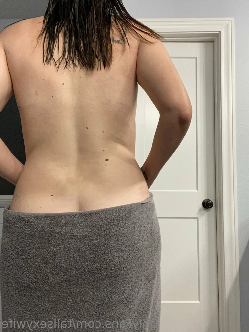 Sexy wife🖤 [ tallsexywife ] Onlyfans leaked photo 8156949 on Hotleaks.tv