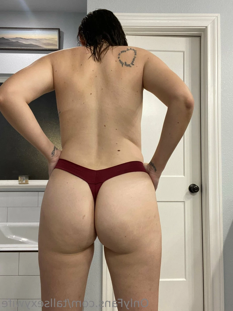 Sexy wife🖤 [ tallsexywife ] Onlyfans leaked photo 8158099 on Hotleaks.tv