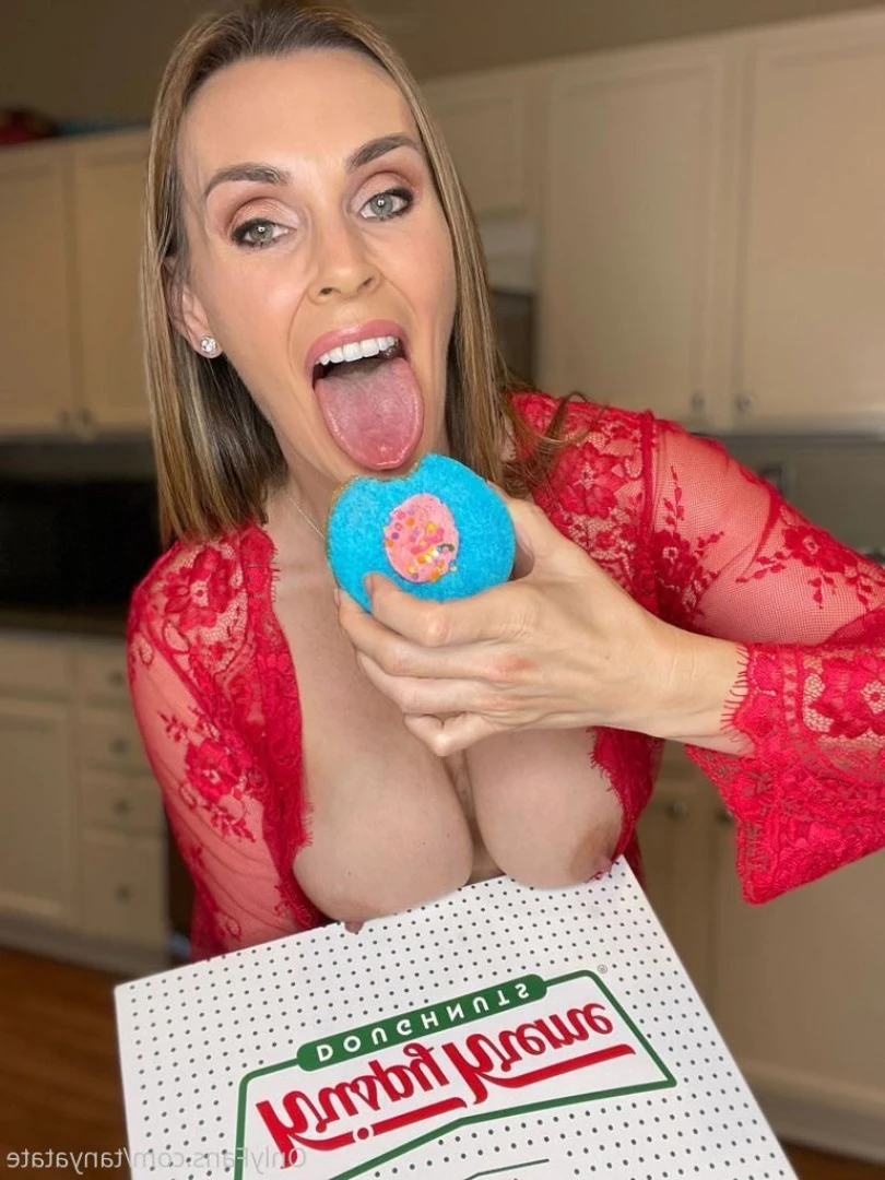 Tanya Tate [ tanyatate ] Onlyfans leaked photo 8096300 on Hotleaks.tv