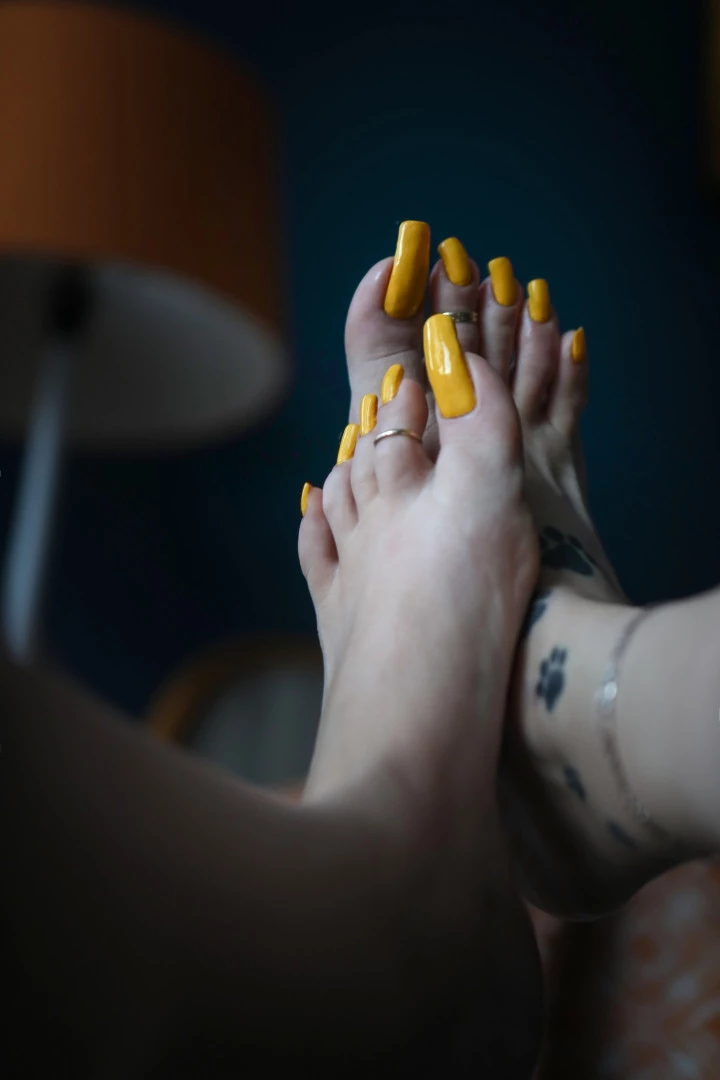 TATIANA - Foot Goddess [ tatianasnaughtytoes ] Onlyfans leaked photo 8217414 on Hotleaks.tv