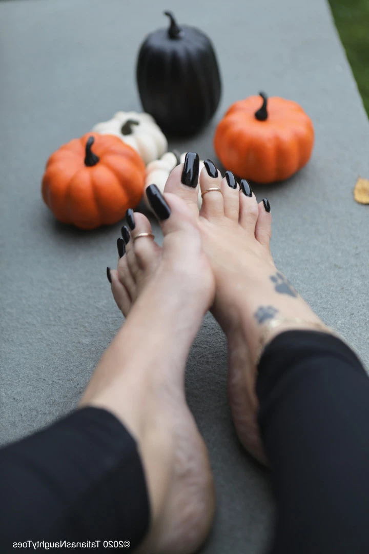 TATIANA - Foot Goddess [ tatianasnaughtytoes ] Onlyfans leaked photo 8221308 on Hotleaks.tv