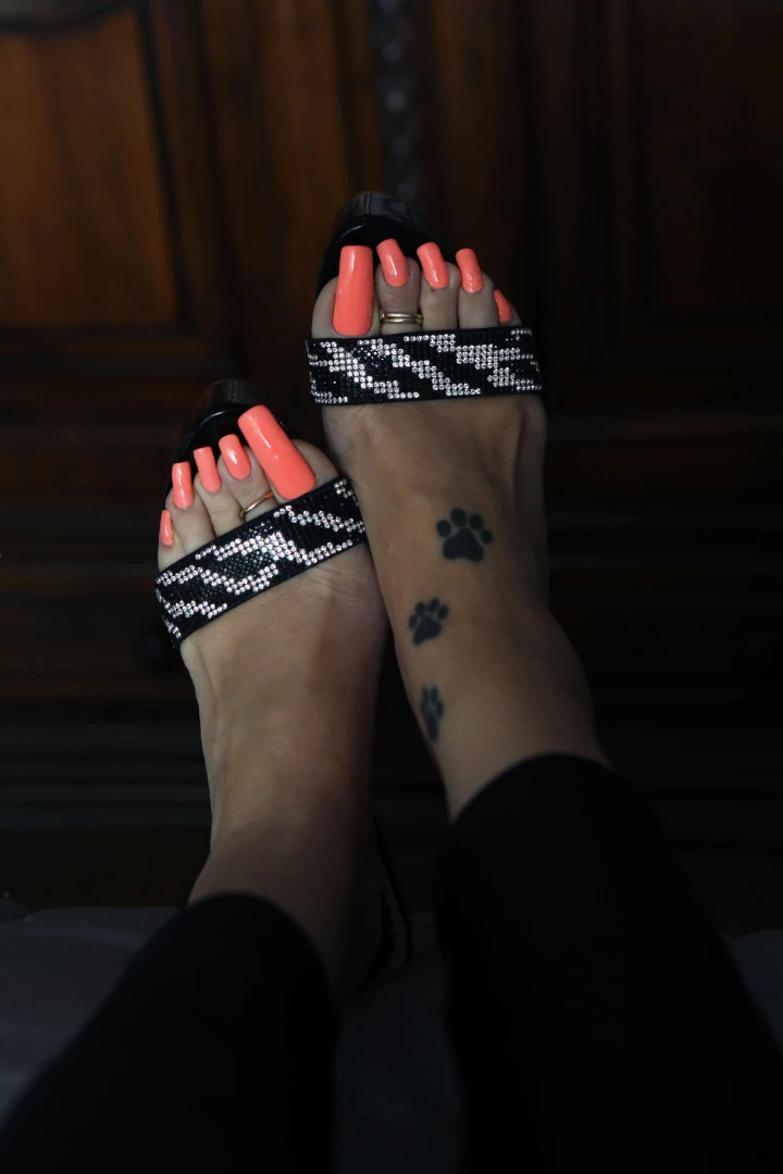 TATIANA - Foot Goddess [ tatianasnaughtytoes ] Onlyfans leaked photo 8223334 on Hotleaks.tv