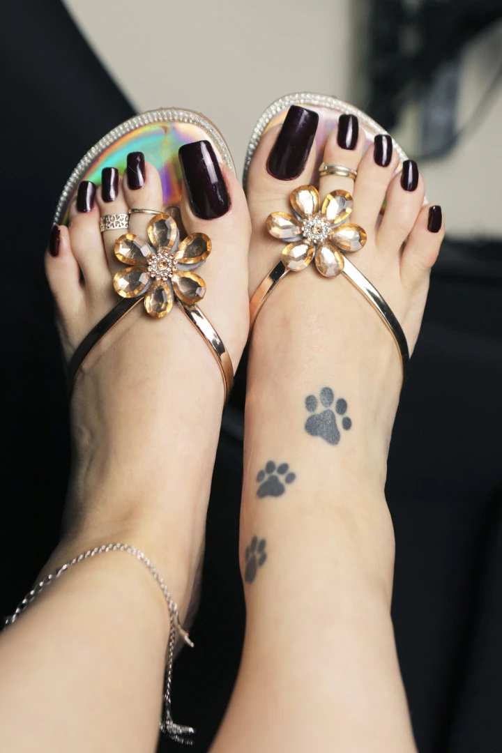 TATIANA - Foot Goddess [ tatianasnaughtytoes ] Onlyfans leaked photo 8224365 on Hotleaks.tv