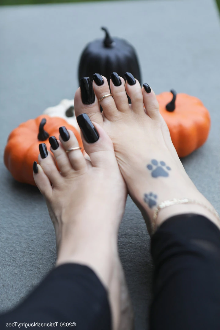 TATIANA - Foot Goddess [ tatianasnaughtytoes ] Onlyfans leaked photo 8225815 on Hotleaks.tv