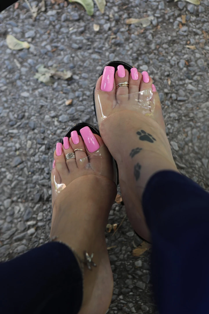 TATIANA - Foot Goddess [ tatianasnaughtytoes ] Onlyfans leaked photo 8226528 on Hotleaks.tv