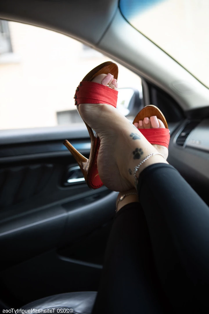 TATIANA - Foot Goddess [ tatianasnaughtytoes ] Onlyfans leaked photo 8226721 on Hotleaks.tv