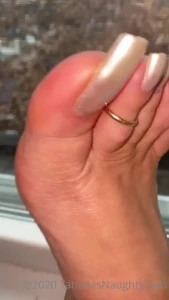 TATIANA - Foot Goddess [ tatianasnaughtytoes ] Onlyfans leaked video 9902632 on Hotleaks.tv