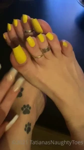 TATIANA - Foot Goddess [ tatianasnaughtytoes ] Onlyfans leaked video 9903260 on Hotleaks.tv