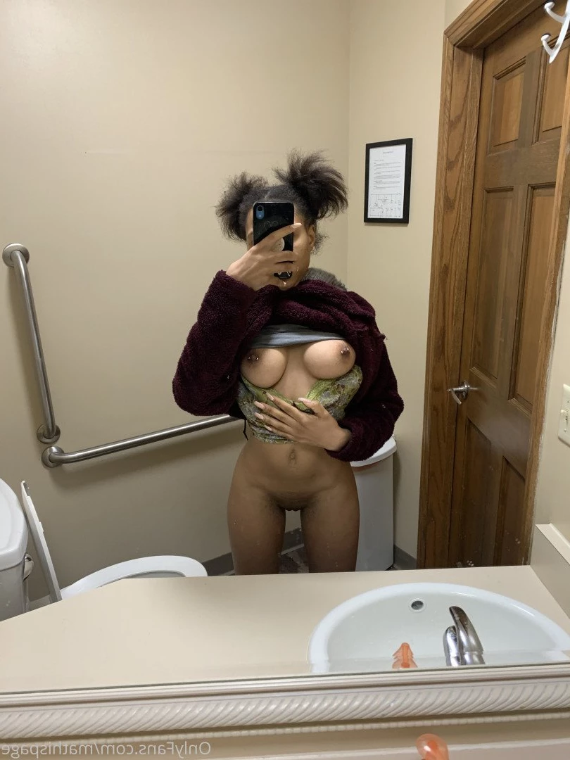  [ mathispage ] Onlyfans leaked photo 4628679 on Hotleaks.tv