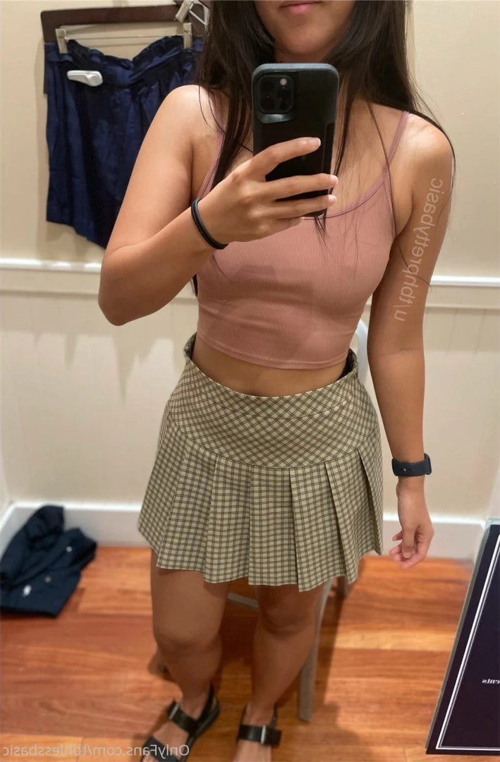 Basic girl [ tbhlessbasic ] Onlyfans leaked photo 8069356 on Hotleaks.tv