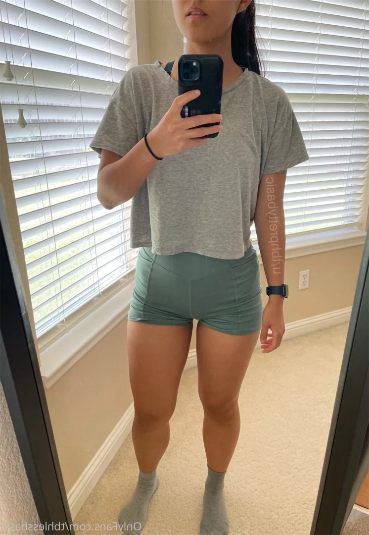 Basic girl [ tbhlessbasic ] Onlyfans leaked photo 8070924 on Hotleaks.tv