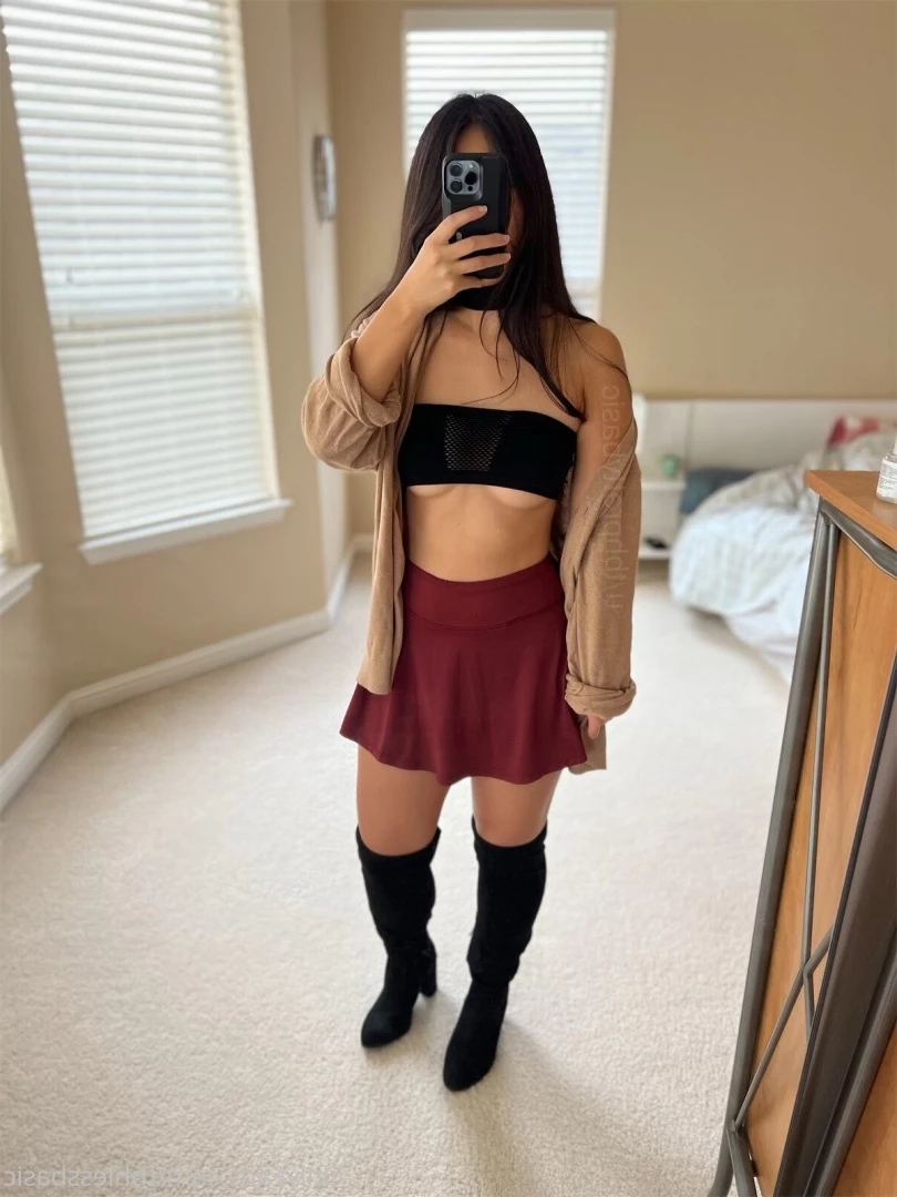 Basic girl [ tbhlessbasic ] Onlyfans leaked photo 8071264 on Hotleaks.tv