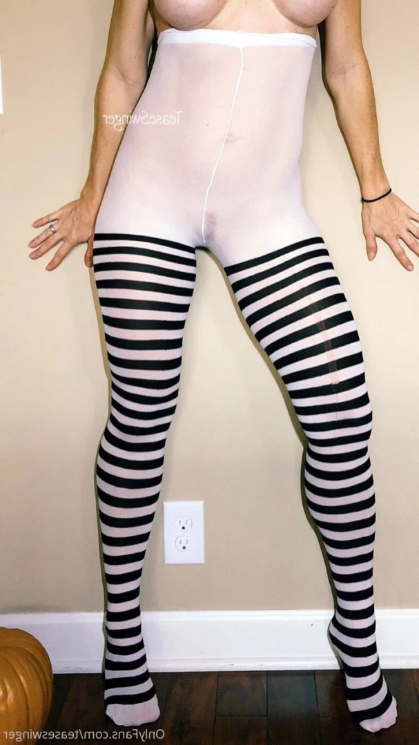 teaseswinger Onlyfans leaked photo 12579783 on Hotleaks.tv