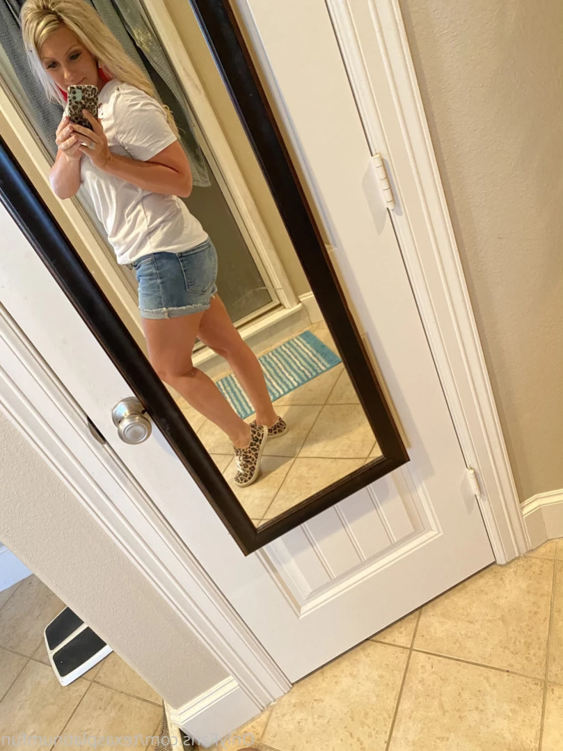 Texas Platinum Fun [ texasplatinumfun ] Onlyfans leaked photo 11435038 on Hotleaks.tv