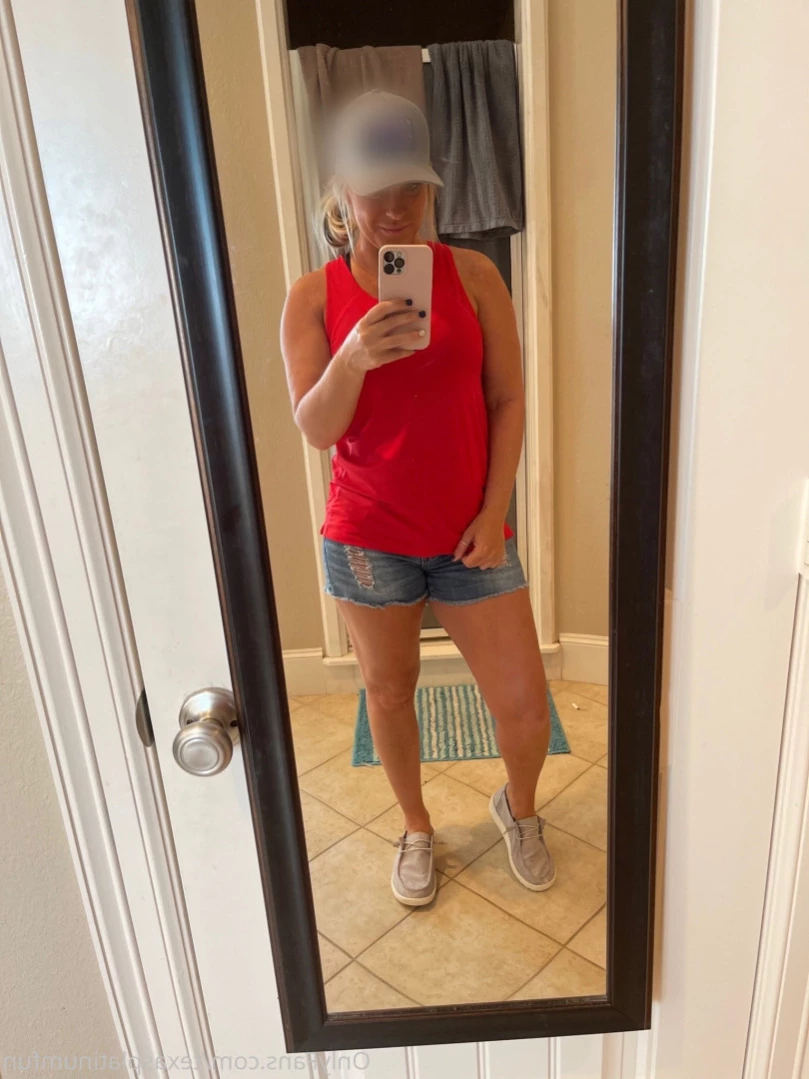 Texas Platinum Fun [ texasplatinumfun ] Onlyfans leaked photo 12100163 on Hotleaks.tv