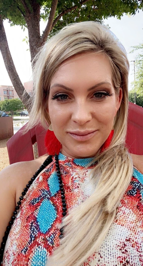 Texas Platinum Fun [ texasplatinumfun ] Onlyfans leaked photo 13130321 on Hotleaks.tv