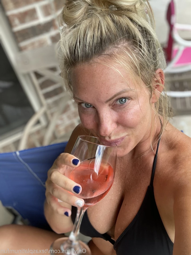Texas Platinum Fun [ texasplatinumfun ] Onlyfans leaked photo 13528448 on Hotleaks.tv