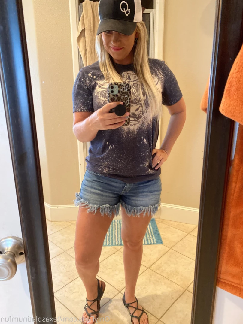 Texas Platinum Fun [ texasplatinumfun ] Onlyfans leaked photo 14614618 on Hotleaks.tv