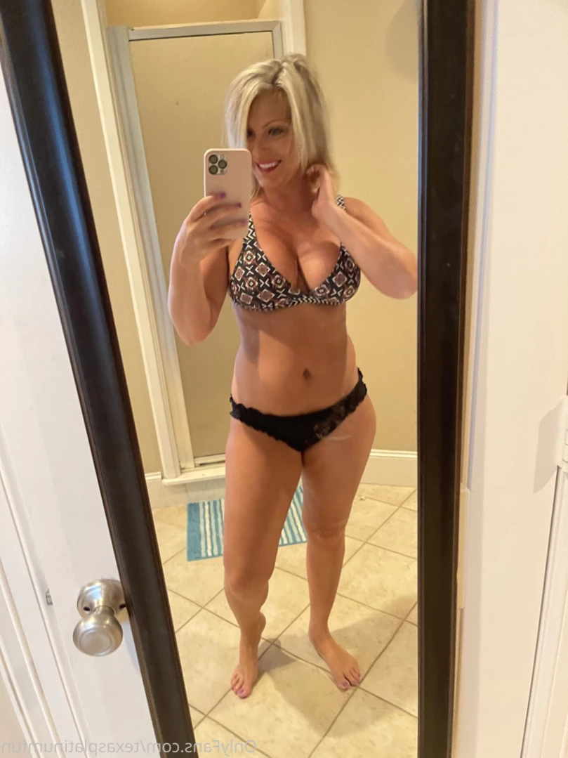 Texas Platinum Fun [ texasplatinumfun ] Onlyfans leaked photo 14638651 on Hotleaks.tv