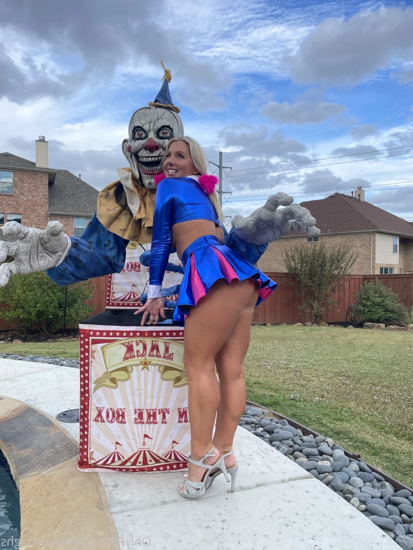 Texas Thighs [ texasthighs ] Onlyfans leaked photo 8082074 on Hotleaks.tv