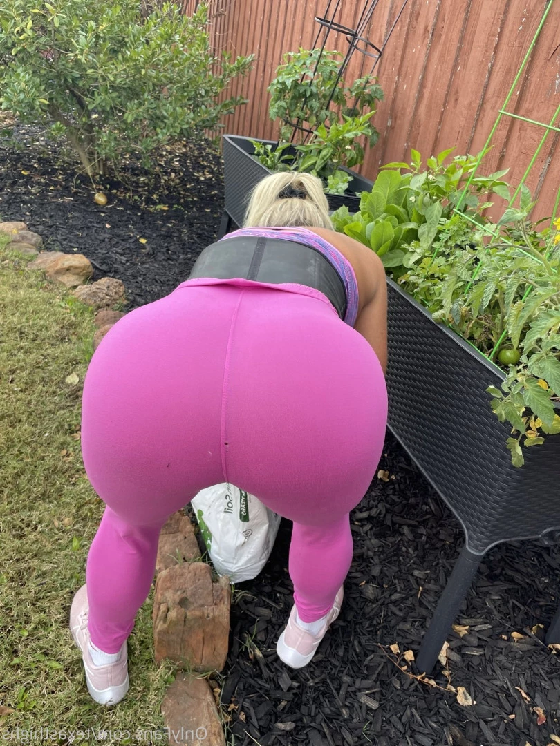 Texas Thighs [ texasthighs ] Onlyfans leaked photo 8102893 on Hotleaks.tv