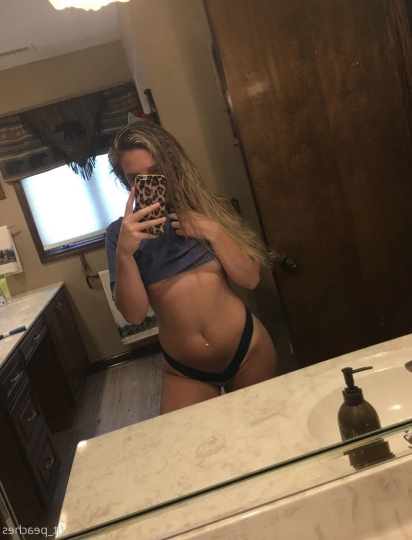 ThatFitPAWG 🍑 [ thatfitpawg ] Onlyfans leaked photo 13355416 on Hotleaks.tv