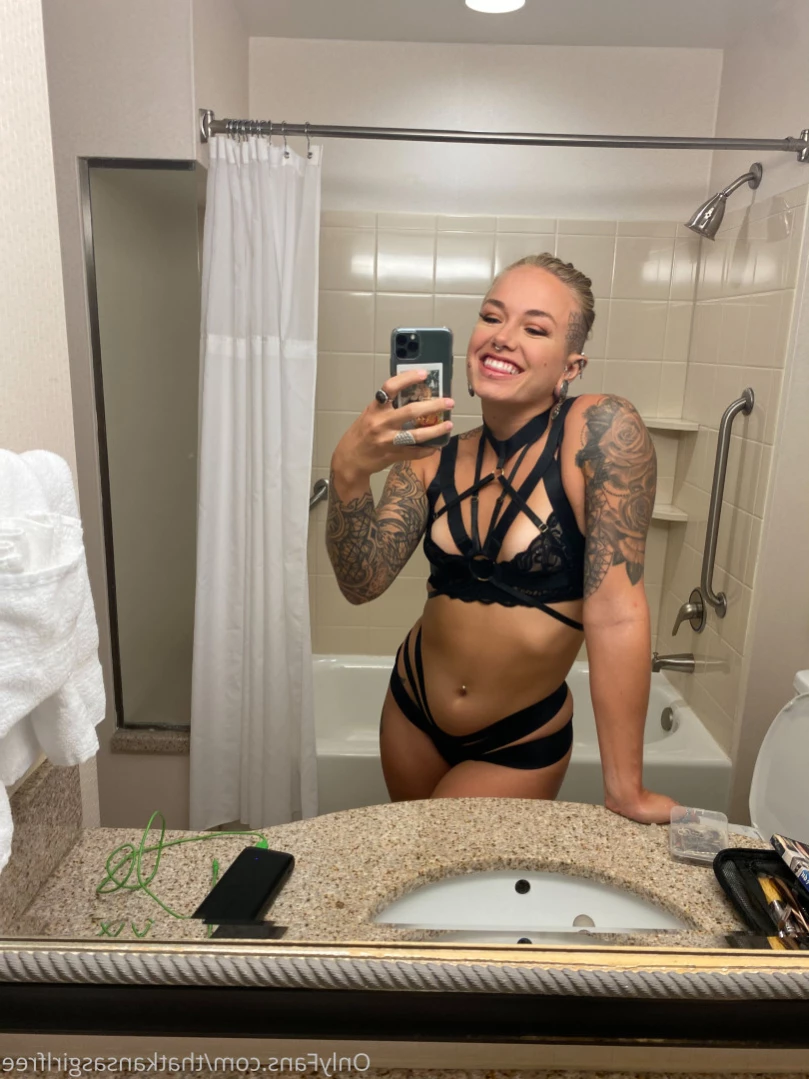 Kansas- FREE [ thatkansasgirlfree ] Onlyfans leaked photo 15466432 on Hotleaks.tv