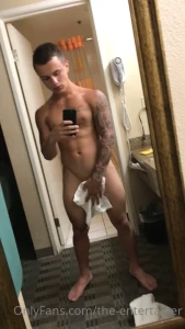 Tj [ the-entertainer ] Onlyfans leaked video 9889727 on Hotleaks.tv