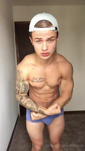 Tj [ the-entertainer ] Onlyfans leaked video 9889814 on Hotleaks.tv