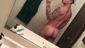 Tj [ the-entertainer ] Onlyfans leaked video 9889815 on Hotleaks.tv