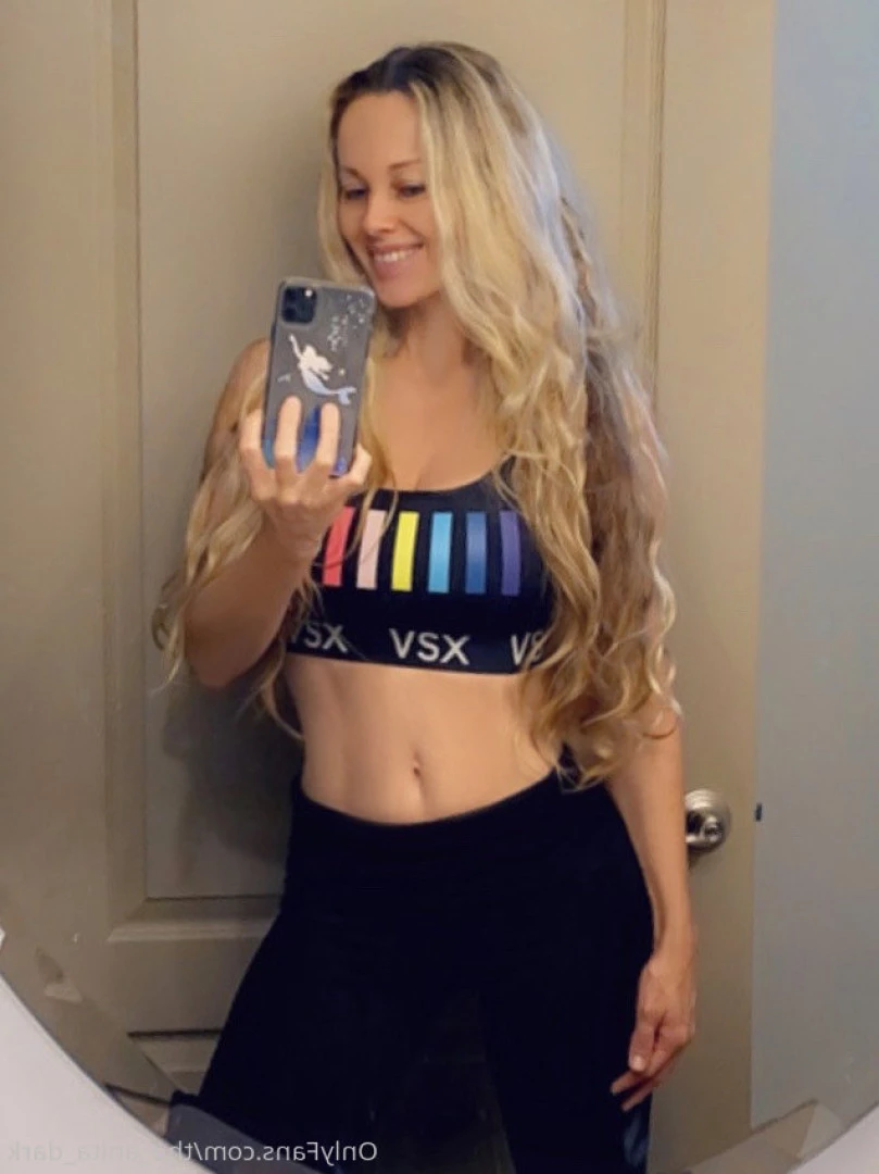 💕Anita Dark 💕 [ the_anita_dark ] Onlyfans leaked photo 9911707 on Hotleaks.tv