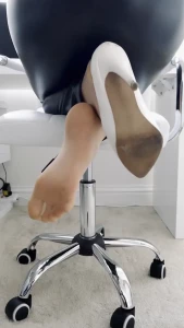 9889188