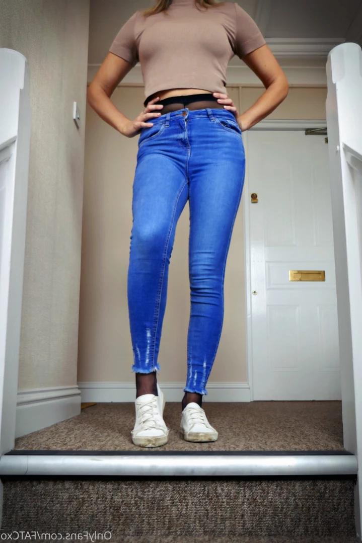 annabel_xo_ [ the_legs_next_door ] Onlyfans leaked photo 10968416 on Hotleaks.tv