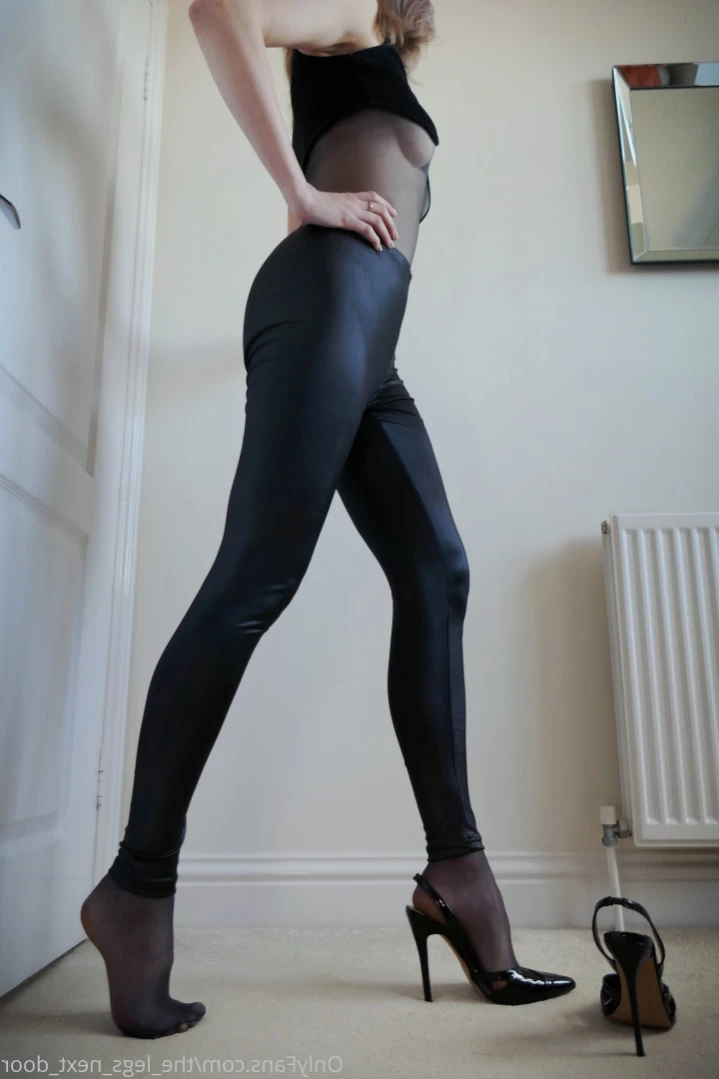 annabel_xo_ [ the_legs_next_door ] Onlyfans leaked photo 11316389 on Hotleaks.tv