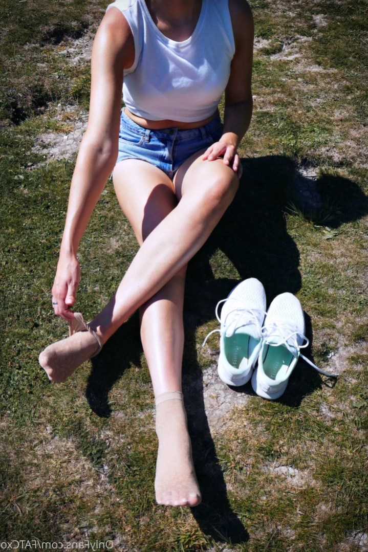 annabel_xo_ [ the_legs_next_door ] Onlyfans leaked photo 11471483 on Hotleaks.tv