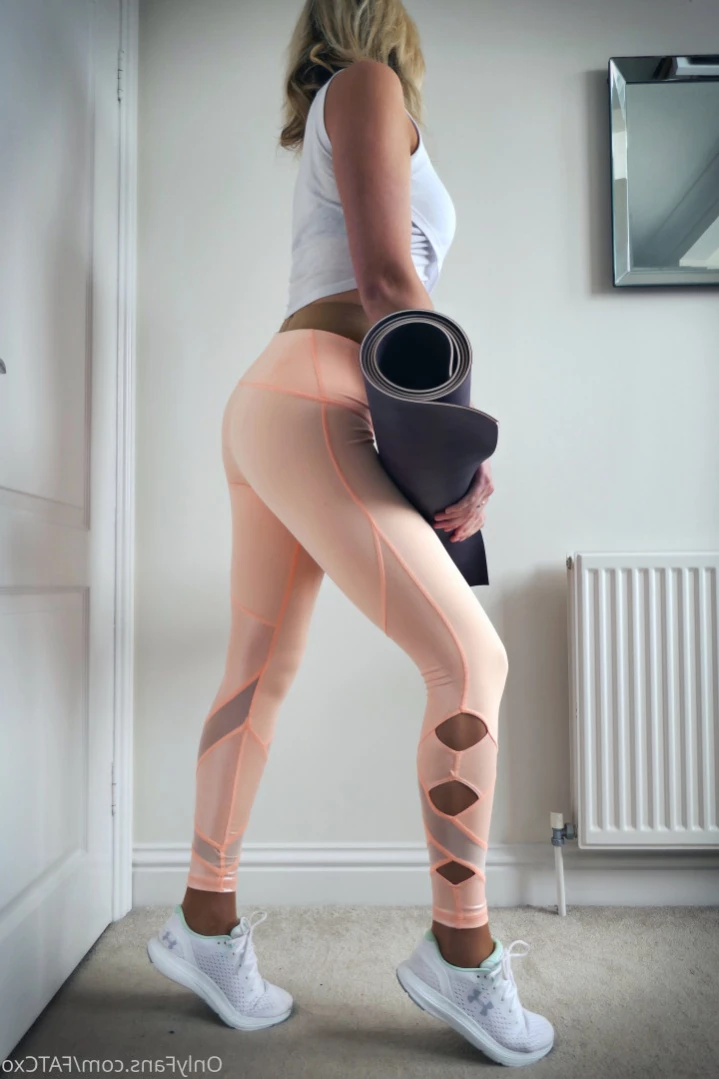 annabel_xo_ [ the_legs_next_door ] Onlyfans leaked photo 11480286 on Hotleaks.tv
