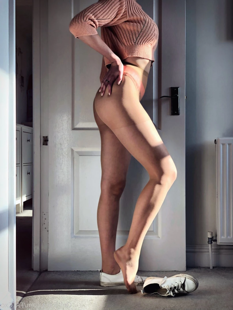 annabel_xo_ [ the_legs_next_door ] Onlyfans leaked photo 11485640 on Hotleaks.tv
