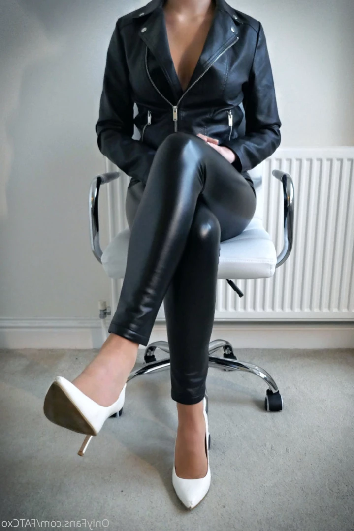 annabel_xo_ [ the_legs_next_door ] Onlyfans leaked photo 11486290 on Hotleaks.tv