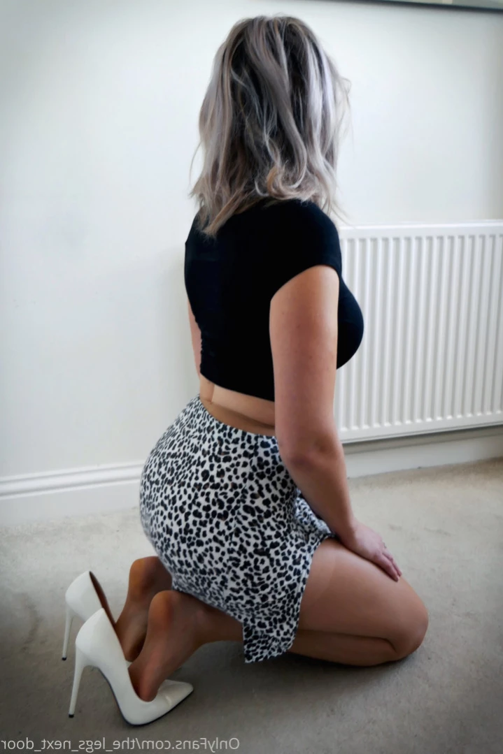 annabel_xo_ [ the_legs_next_door ] Onlyfans leaked photo 11486339 on Hotleaks.tv