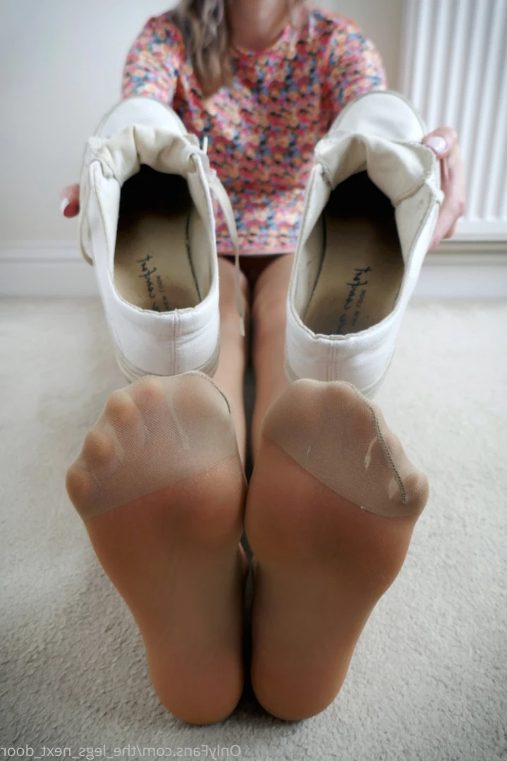 annabel_xo_ [ the_legs_next_door ] Onlyfans leaked photo 11487993 on Hotleaks.tv