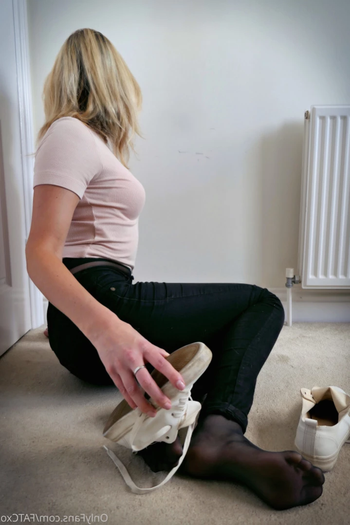 annabel_xo_ [ the_legs_next_door ] Onlyfans leaked photo 11488306 on Hotleaks.tv