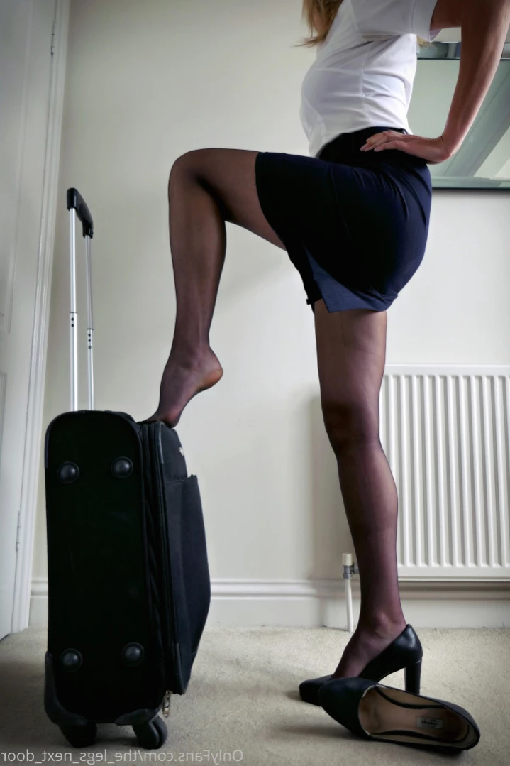 annabel_xo_ [ the_legs_next_door ] Onlyfans leaked photo 12436122 on Hotleaks.tv