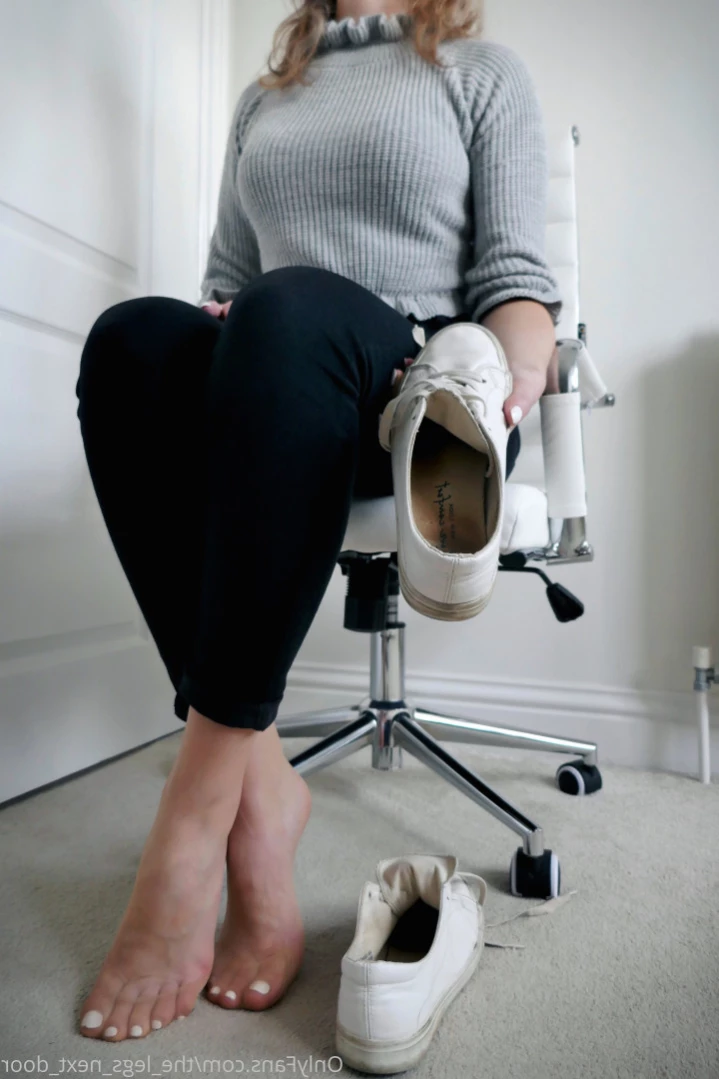 annabel_xo_ [ the_legs_next_door ] Onlyfans leaked photo 13129790 on Hotleaks.tv