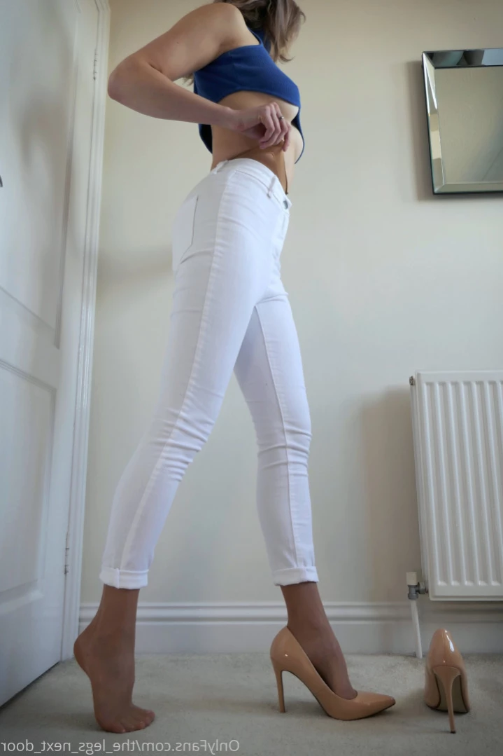 annabel_xo_ [ the_legs_next_door ] Onlyfans leaked photo 13360576 on Hotleaks.tv