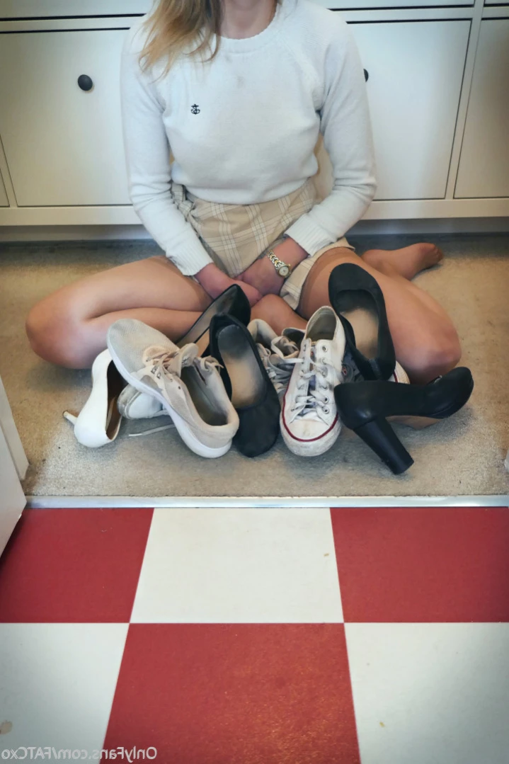 annabel_xo_ [ the_legs_next_door ] Onlyfans leaked photo 13535804 on Hotleaks.tv