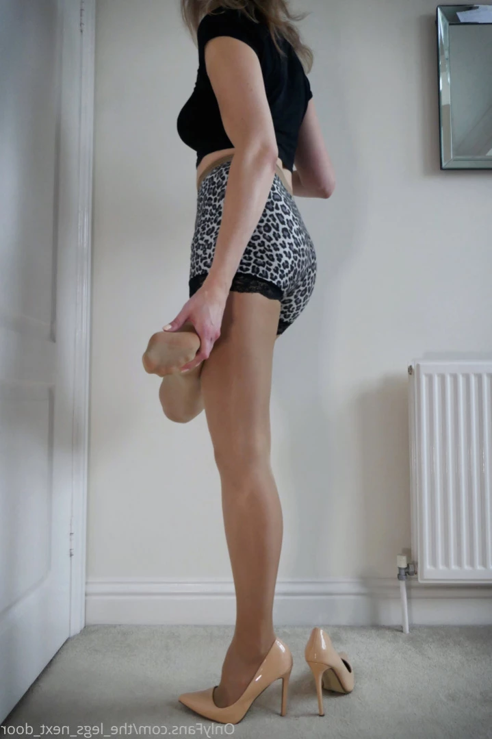 annabel_xo_ [ the_legs_next_door ] Onlyfans leaked photo 15116014 on Hotleaks.tv