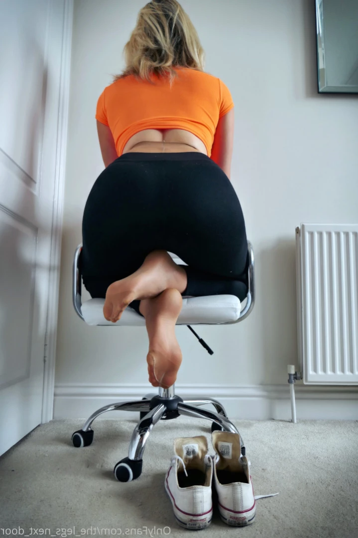 annabel_xo_ [ the_legs_next_door ] Onlyfans leaked photo 15757341 on Hotleaks.tv