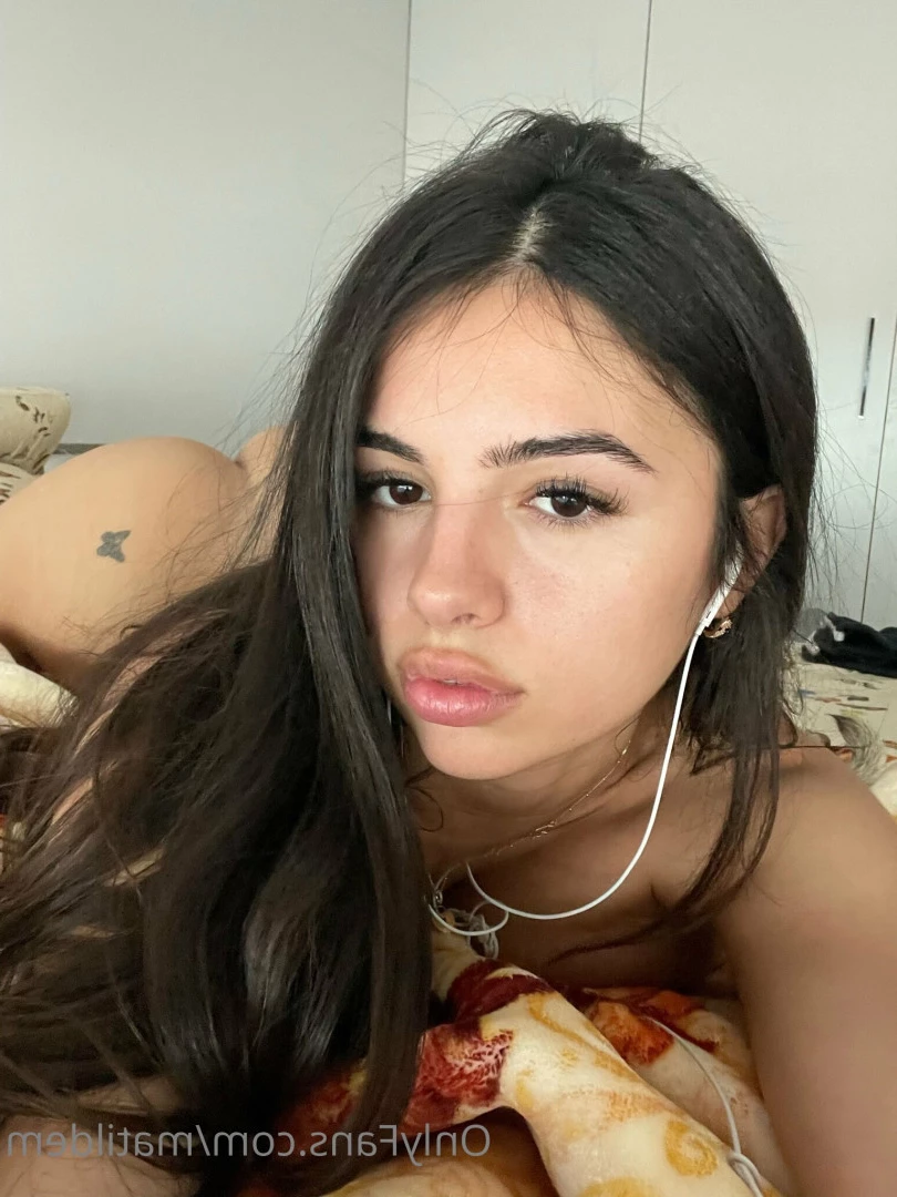 mati [ matildem ] Onlyfans leaked photo 6219570 on Hotleaks.tv