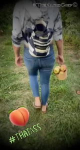9888547